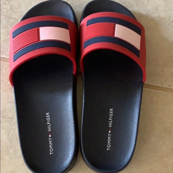 Shoes - Picture 2 of 6